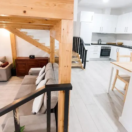 Mezzanine Center